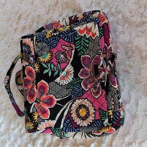 Vera Bradley Kauai Floral Grand Hanging Travel Cosmetic Tote Organizer